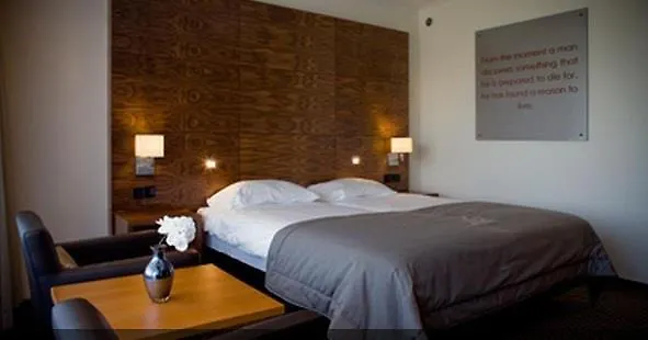 Van Der Valk Hotel Eindhoven 4*,